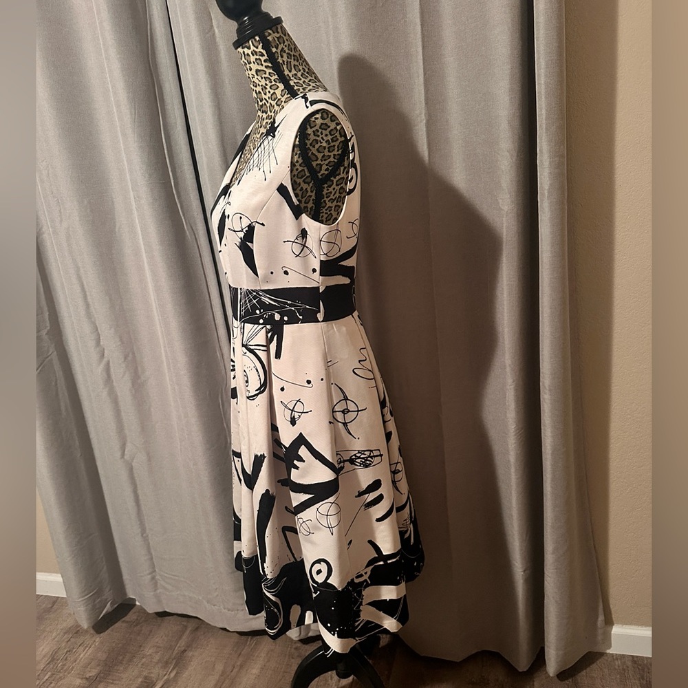 Donna Karan New York Abstract Black and White A-Line Dress Size 8 - Picture 7 of 11